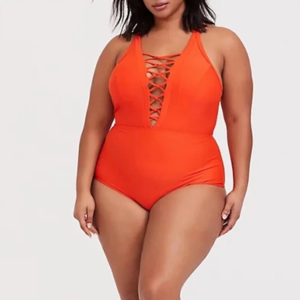 NWT Torrid Orange Plunge V-Neck Strappy Front Wireless One Piece Swimsuit 5X